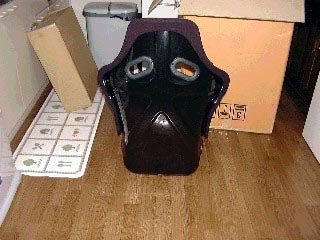 背面